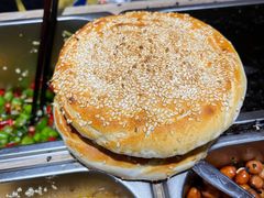 -三兄弟高炉烧饼