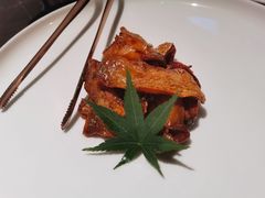 -海派悦庭·海胆烧麦·新融合菜(凯德广场店)