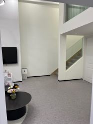 -JNK皮肤管理中心