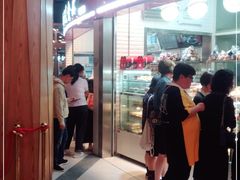 门面-白玉兰食品(甜云店)