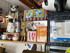 -熊猫一间店欧式奶茶铺