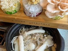 -烹然四季椰子鸡火锅(团结湖总店)