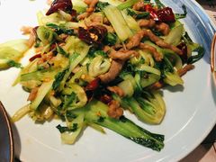 青菜炒牛肉-酒阳蒸经小酒馆(解放碑店)