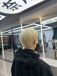 -奈川烫染Salon