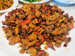 歌乐山辣子鸡-川人川菜馆·小龙虾·鲜虾现做(黄山路店)