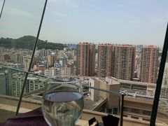 -宝利来国际大酒店-凤凰阁旋转餐厅