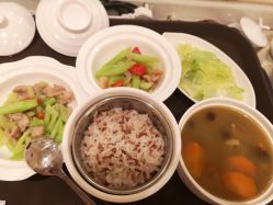 -星摇篮月子中心(市妇幼店)