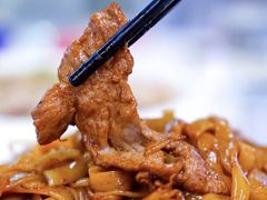 港式干炒牛河-渔文乐·海鲜大排档(千灯湖店)