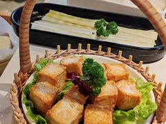 -左庭右院鲜牛肉火锅(环球港店)