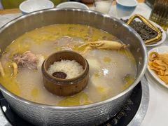 -朴小妹人参鸡汤火锅(长白山万达店)