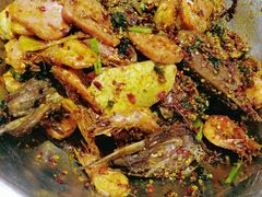 -嘎嘎鸭下巴·爆辣干锅(明教寺店)