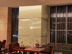 -元一希尔顿酒店·禅自助餐厅·啤酒花园