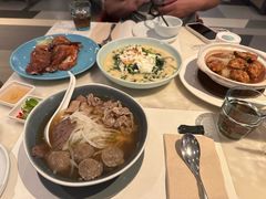 -港丽餐厅(高德置地店)