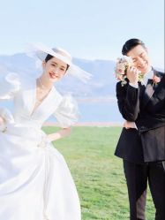 -挪娅婚纱摄影皇家会所