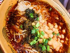 -自贡盐帮菜·玩辣餐厅(樱花园西街店)