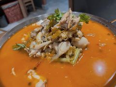 小米椒爱上蛙-先启半步颠小酒馆(常熟万达广场店)