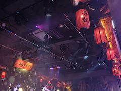 -喜鹊音乐酒馆(西街店)