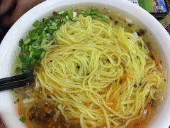 -鲁毓鲜蓬莱小面(黄山路店)