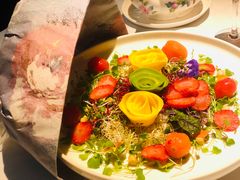 一束花·色拉-狮拾久·现代新加坡料理(福田COCO Park店)