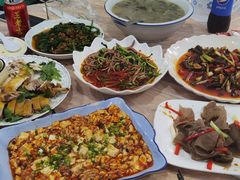 -洪霞餐馆
