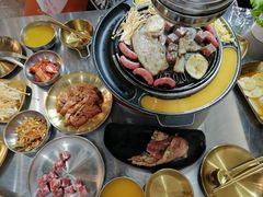 -胡悦里韩式烤肉(芝罘万达广场店)