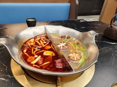 -湊湊火锅·茶憩(颐堤港店)