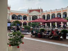 -佛罗伦萨小镇广佛名品奥特莱斯(疏港路店)