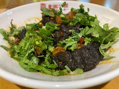 -呷佬·长沙手工米粉(金沙江路店)