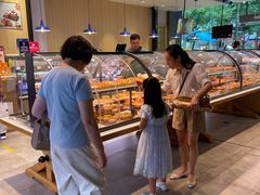 -巴黎贝甜(大宁国际商业广场店)