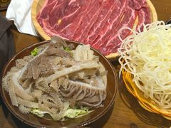 -黔有有贵州酸汤夺夺粉火锅(五味十字店)