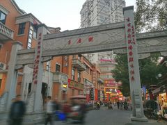 -吉庆街美食广场