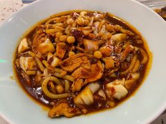 酸菜鸡肉炒米粉-疆Jiang·新疆秘制料理