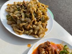 肉丝炒面-东方古云家常菜