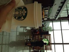 星巴克(双流T2航站楼店)-星巴克(成都机场T2店)