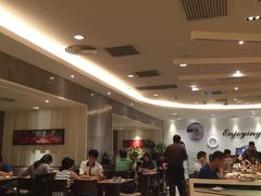 -必胜客(WOW中心城店)