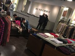-东荟城名店仓