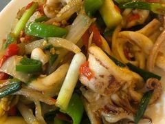 -覃记海鲜美食餐厅