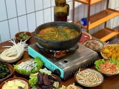 -黔有有贵州酸汤夺夺粉火锅(五味十字店)