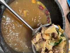 -蘑界·野生菌火锅(深业上城店)