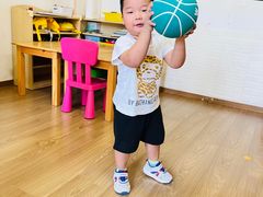 -MuaKids Garden