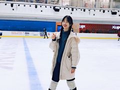 -冠军冰场CHAMPION RINK(环球银泰城店)