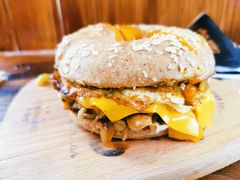 -Catch Bagel(芳草地店)