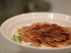 -八府香鸭·啫啫煲(华山路店)