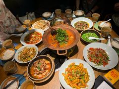 -吃饭皇帝大土家民族菜(正大广场店)