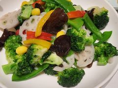 -梅利汴京烤鸭•开封豫菜地标店(东司门店)