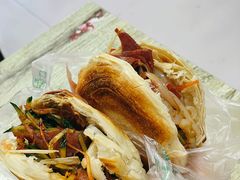 夹牛肉凉粉-小陈方酥锅盔(古城总店)