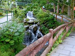 -藏龙百瀑风景区