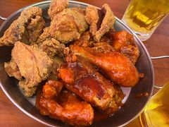 双拼炸鸡半半-BHC炸鸡(明洞总店)