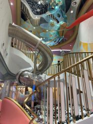 -奈尔宝·国风主题儿童乐园·亲子餐厅(豫园商城店)