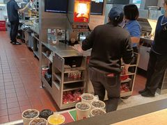 -麦当劳(中山公园龙之梦店)